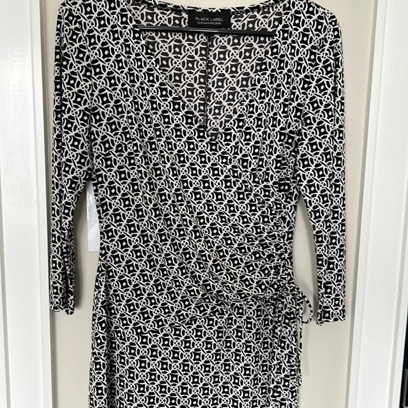 Dress - size 8 - Picture 1 of 1